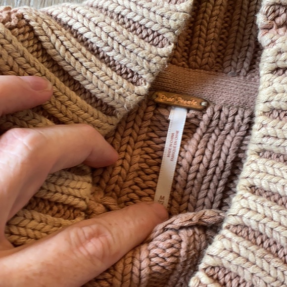 Beautiful Free People Tan Cable Knit Sweater - Picture 4 of 4